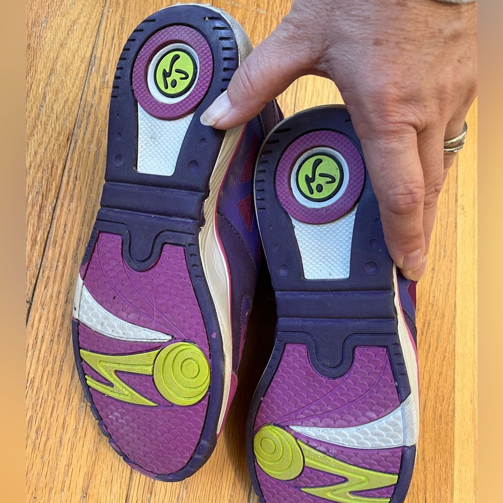 Zumba High Tops Purple Size 9 - Picture 8 of 8